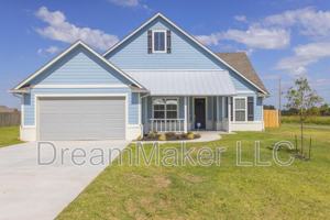 featured image of 3141 SE 35th St