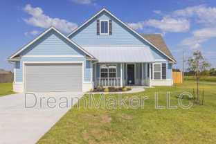 3141 SE 35th St - Photo 1 of 1