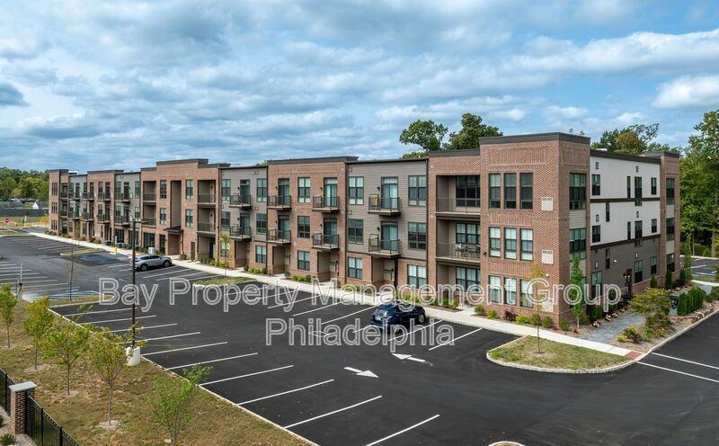 409 W Butler Ave #214 - Photo 3 of 50