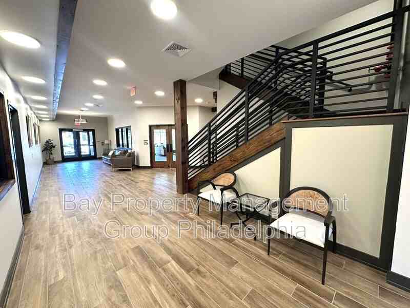 409 W Butler Ave #214 - Photo 5 of 50