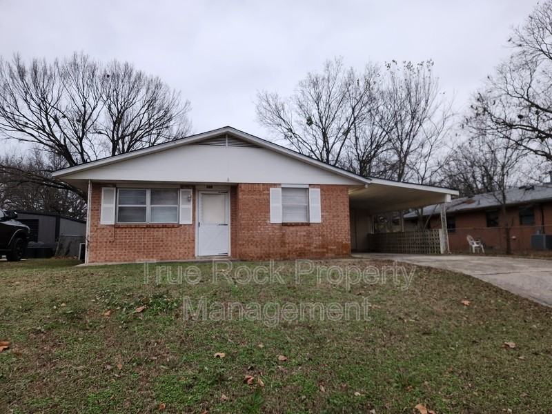 805 East Williams Street