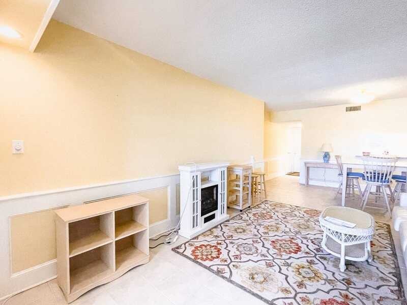 10350 Imperial Point Dr W #10 - Photo 7 of 31