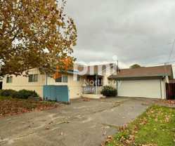 1504 Maryland Street - Photo 1 of 1