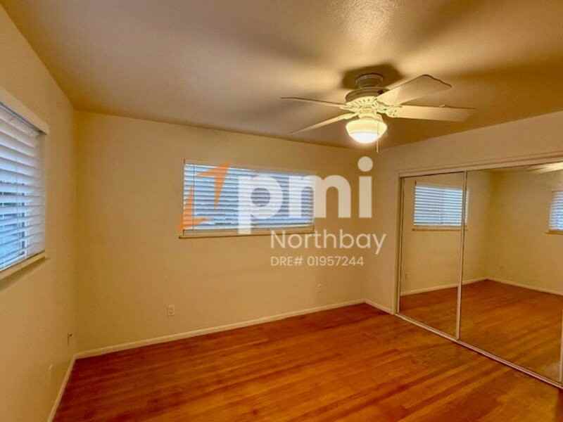 1504 Maryland Street - Photo 7 of 13