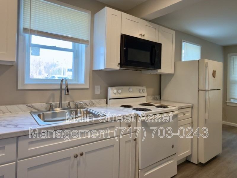 30 S Wolf St - Photo 4 of 24