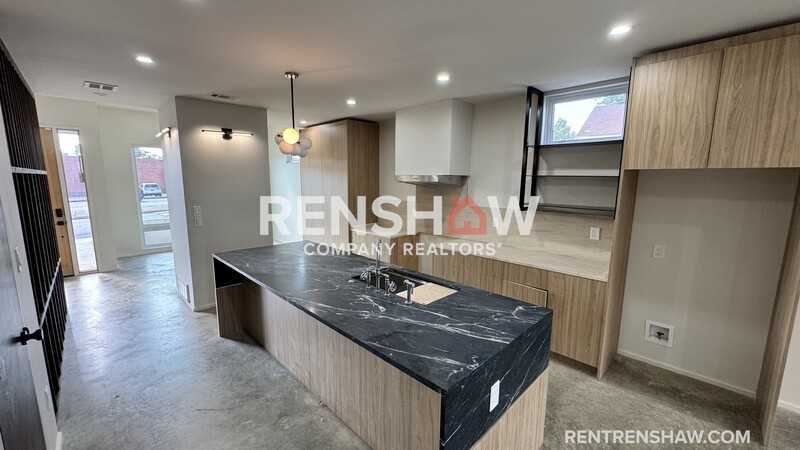 42 Angelus St - Photo 6 of 14