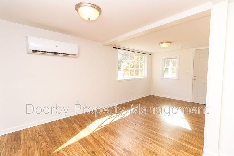 2602 14th Ave #B - Photo 5 of 13