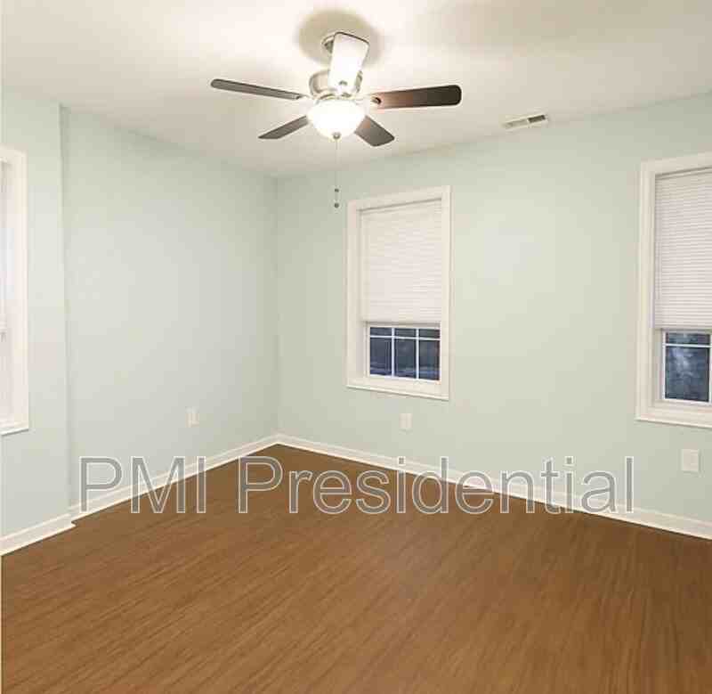 2929 Garland Ave - Photo 7 of 10