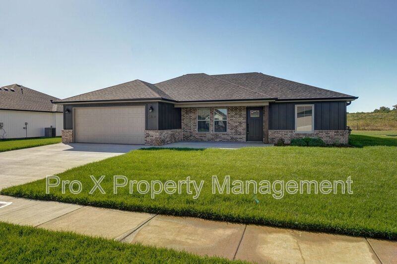 5618 West Mangrove Street