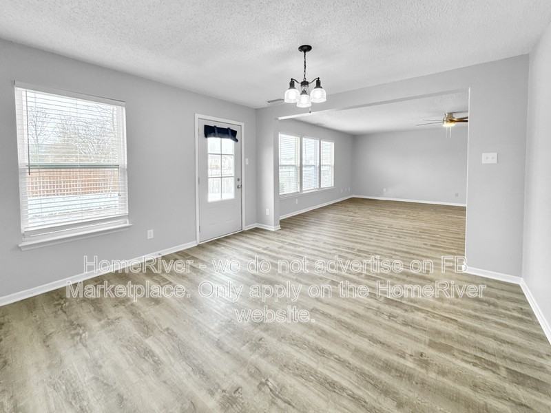 5732 N Rockingham Ln - Photo 4 of 29