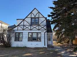 featured image of 407 South 5th Street #3