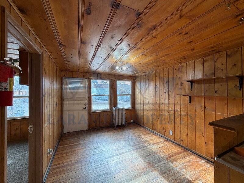 407 South 5th Street #B - Photo 2 of 9