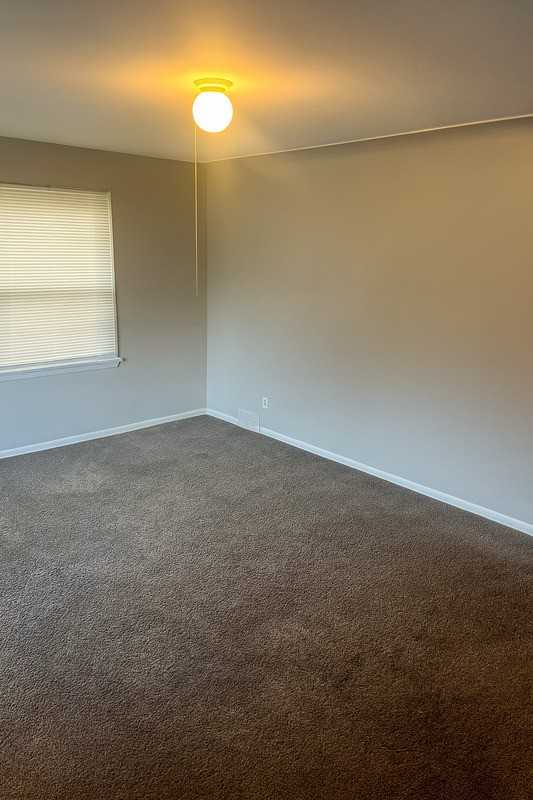 2235 Ridgelawn Avenue - Photo 3 of 14