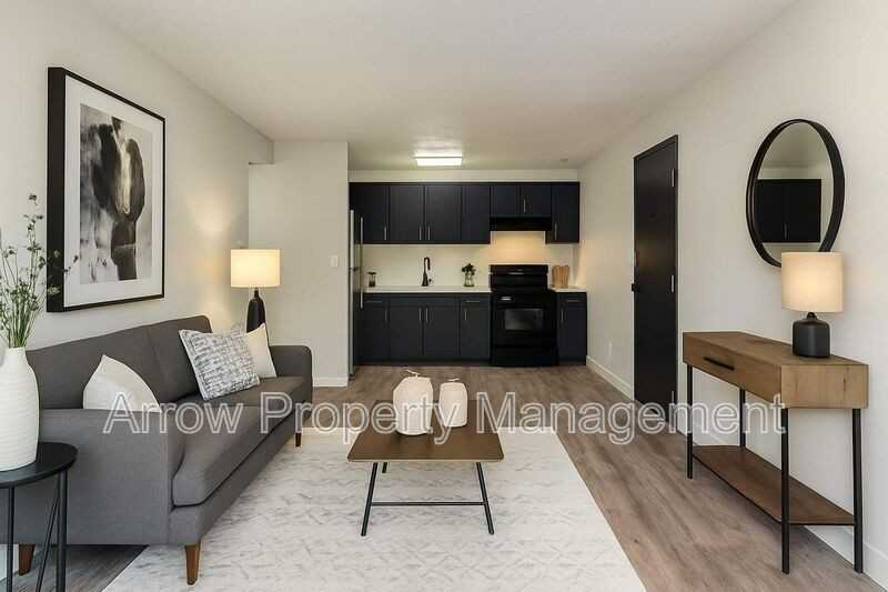 2323 T St #10 - Photo 2 of 7
