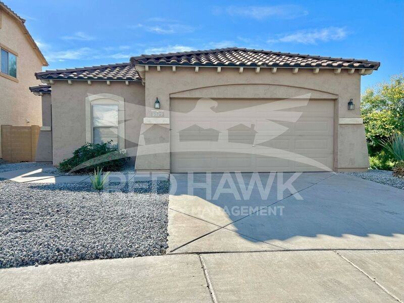 5329 W Glass Ln - Photo 2 of 20