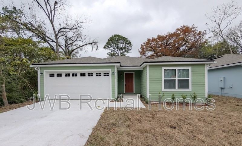 8928 5th Ave - Photo 2 of 18