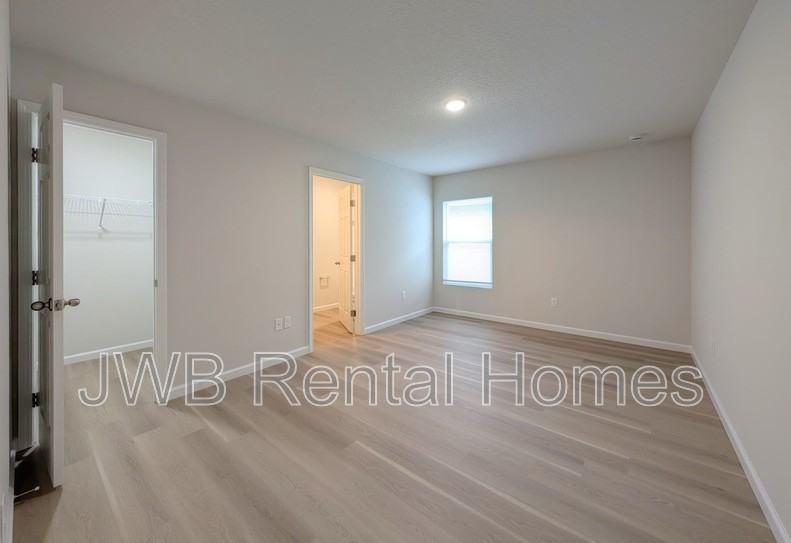 8928 5th Ave - Photo 7 of 18