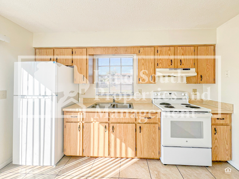 5824 Charlton Dr #5822-5824 - Photo 7 of 14