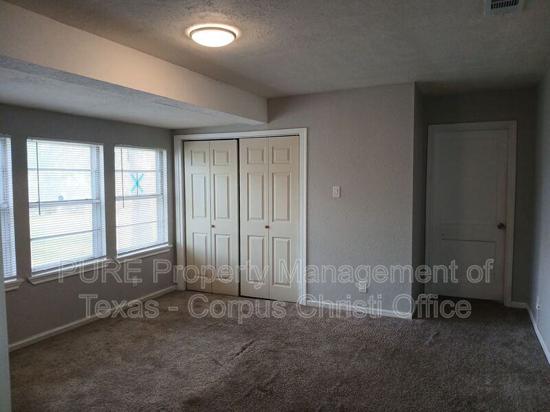 3432 Olsen Dr - Photo 7 of 18