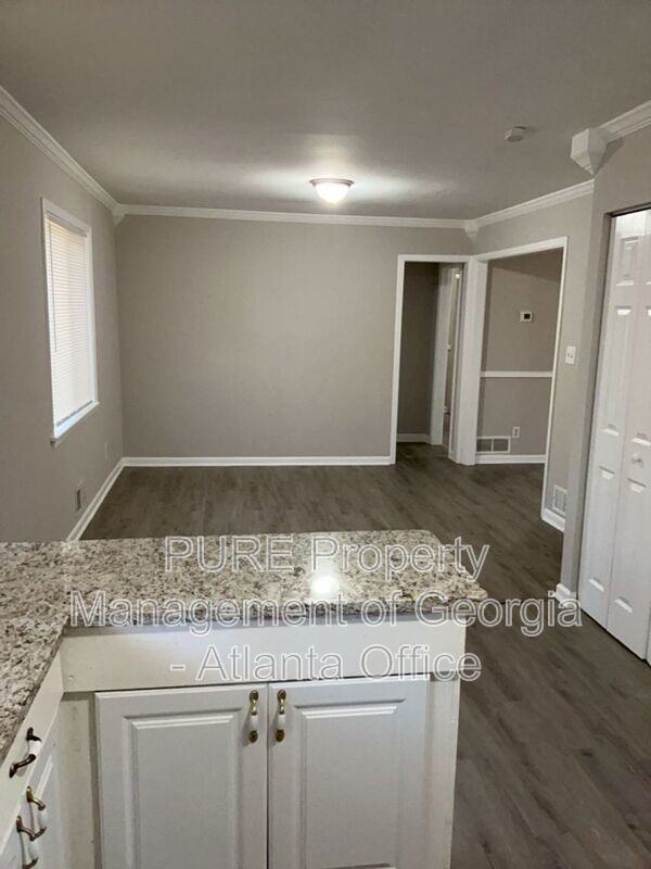 2190 Kennesaw Due West Rd Nw - Photo 6 of 31