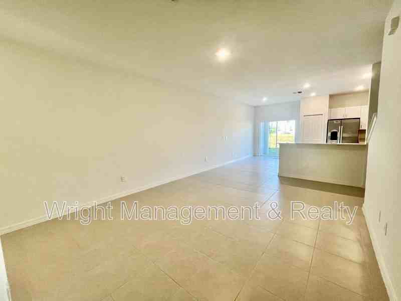 36113 Risa Michele St - Photo 6 of 23