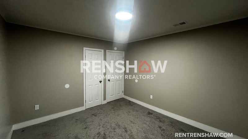 4092 Orleans Rd - Photo 3 of 17