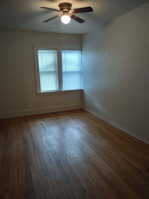 638 N Winnebago St - Photo 3 of 8