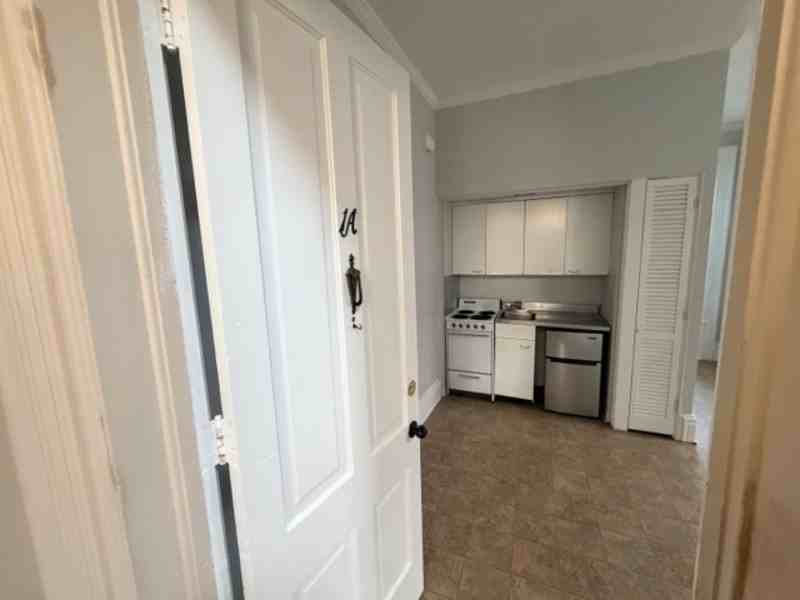 601 Pearl Street - Photo 2 of 7
