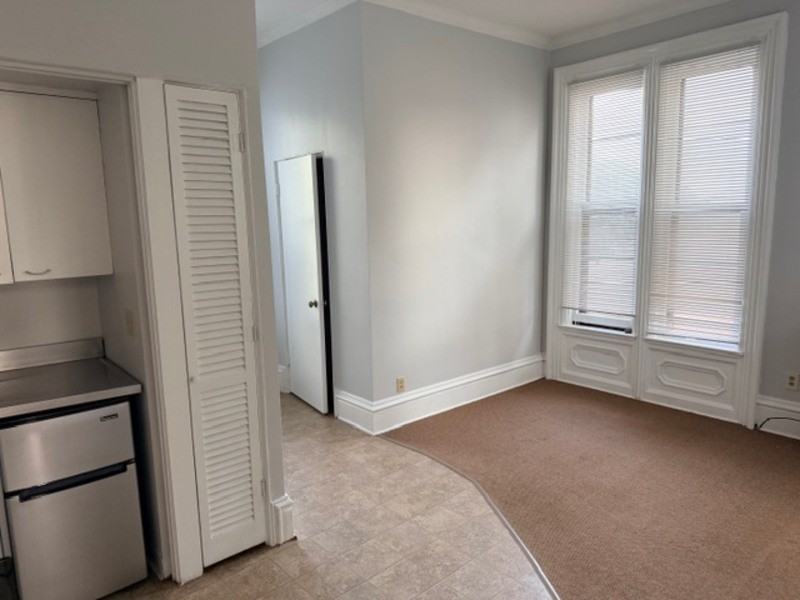 601 Pearl Street - Photo 3 of 7