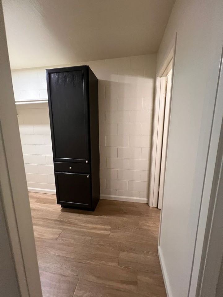 Del Nido Apartments - Photo 7 of 23