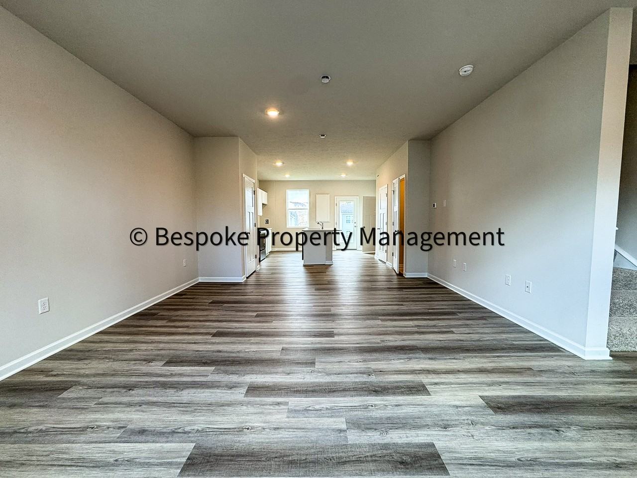 761 Mulligan Ct - Photo 4 of 36