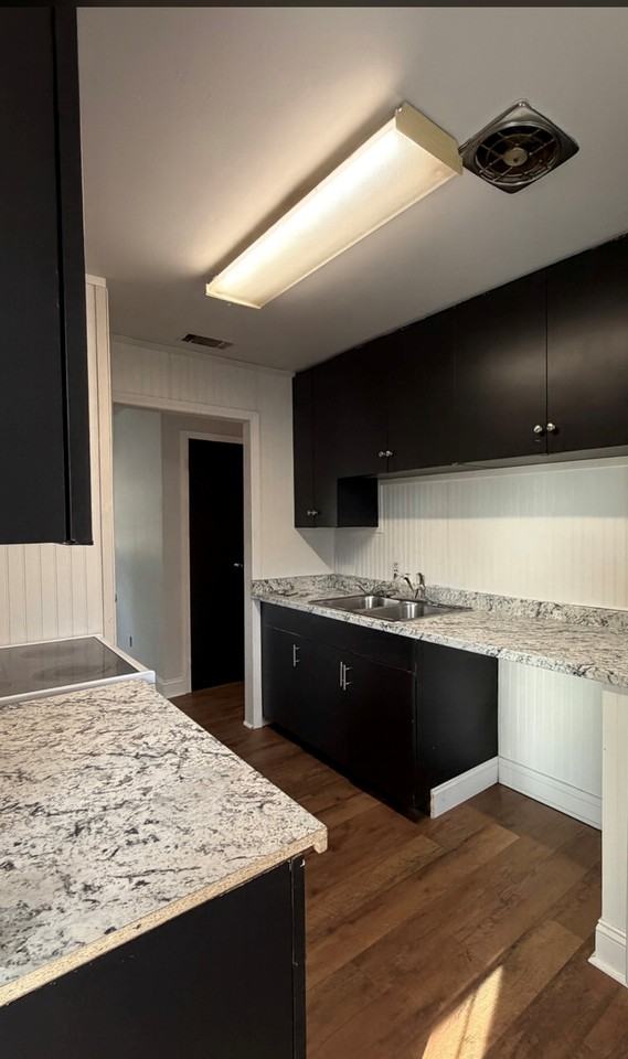 2248 Peachtree St - Photo 3 of 14