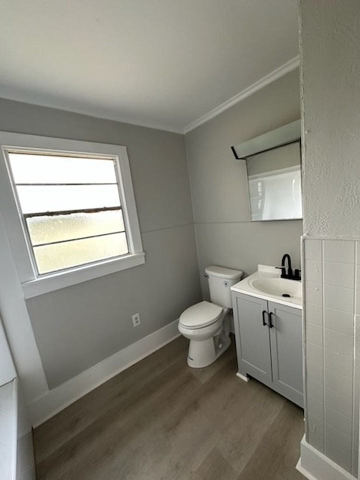 701 Whittington St - Photo 5 of 13