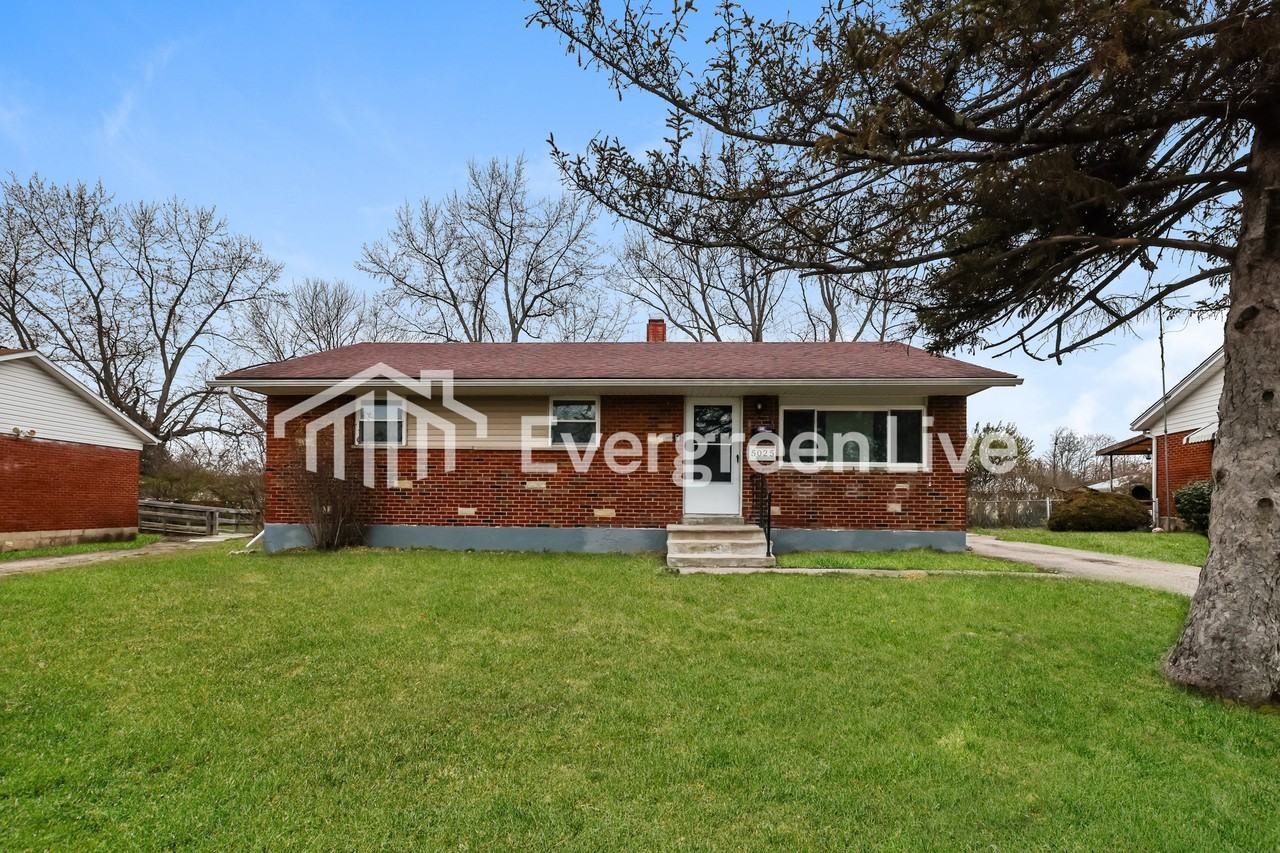 5025 Ballard Dr - Photo 2 of 16