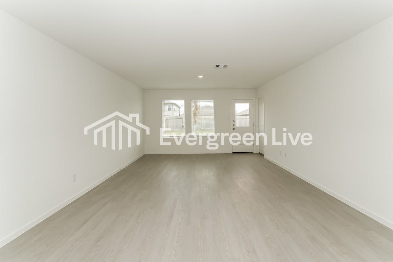 10822 Bird Of Paradise Ln - Photo 2 of 15