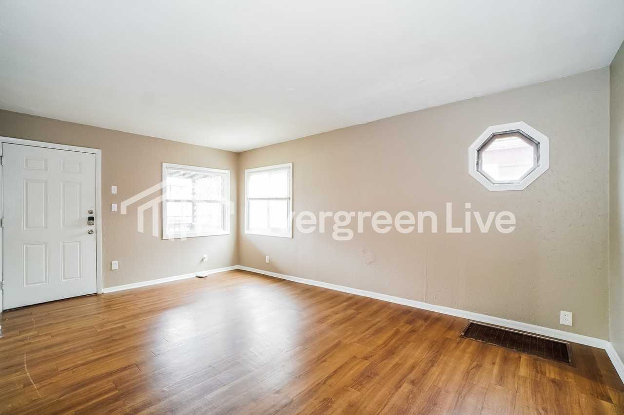 1171 Studer Ave - Photo 4 of 15