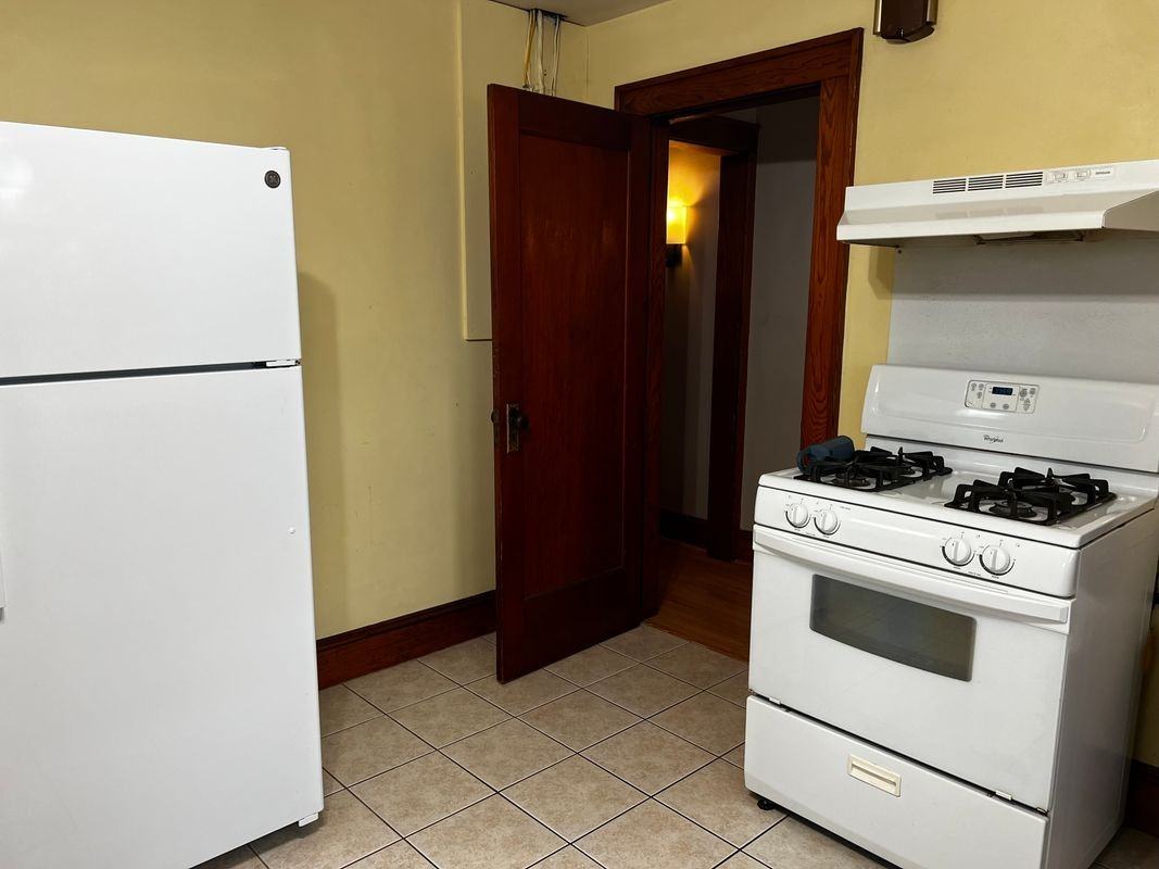 24 Lawncrest Road - Photo 3 of 9