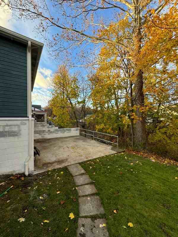 32 Western Avenue - Photo 7 of 9