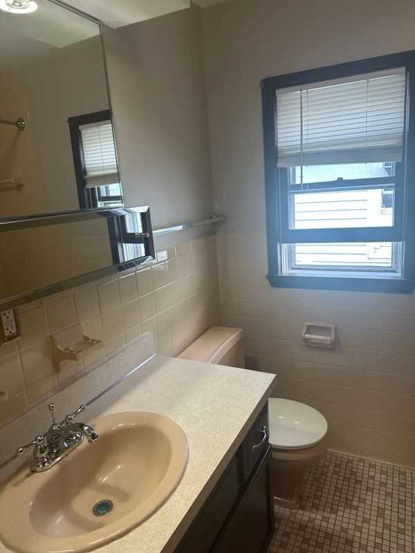 94 Thompson Street - Photo 2 of 23