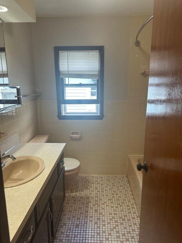 94 Thompson Street - Photo 3 of 23