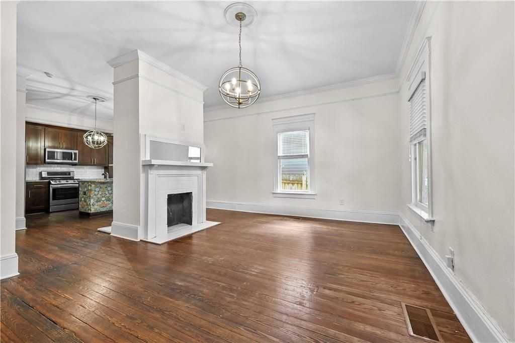 470 Kelly Street Southeast - Photo 3 of 28