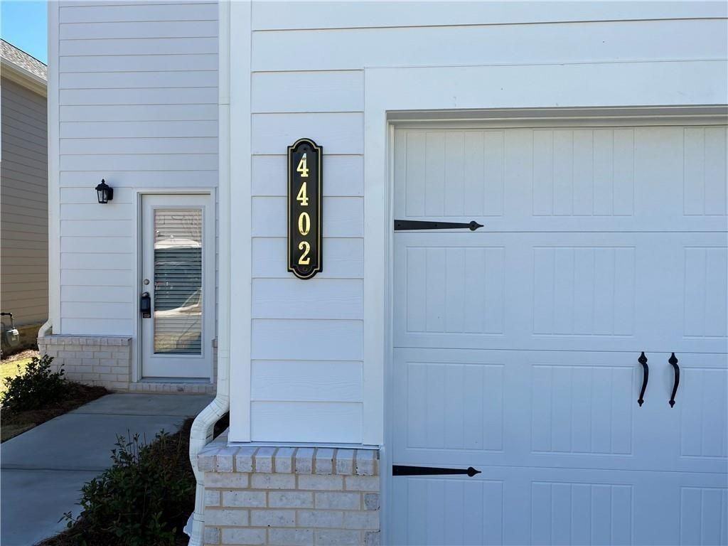 4402 Grosbeak Dr - Photo 3 of 22