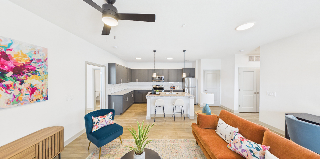 Kensington Gardens - Photo 3 of 7