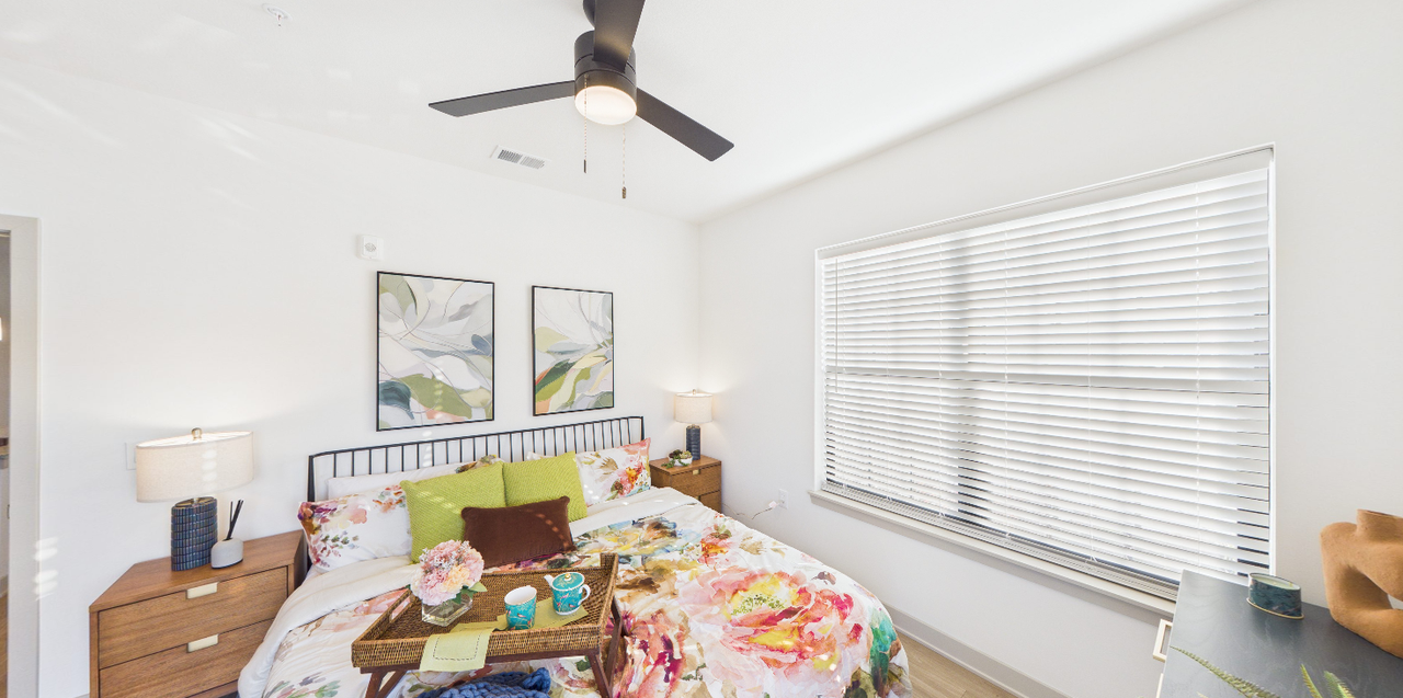 Kensington Gardens - Photo 5 of 7