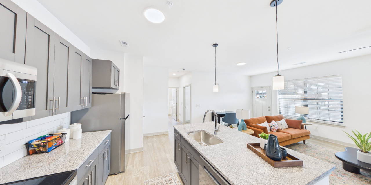 Kensington Gardens - Photo 6 of 7