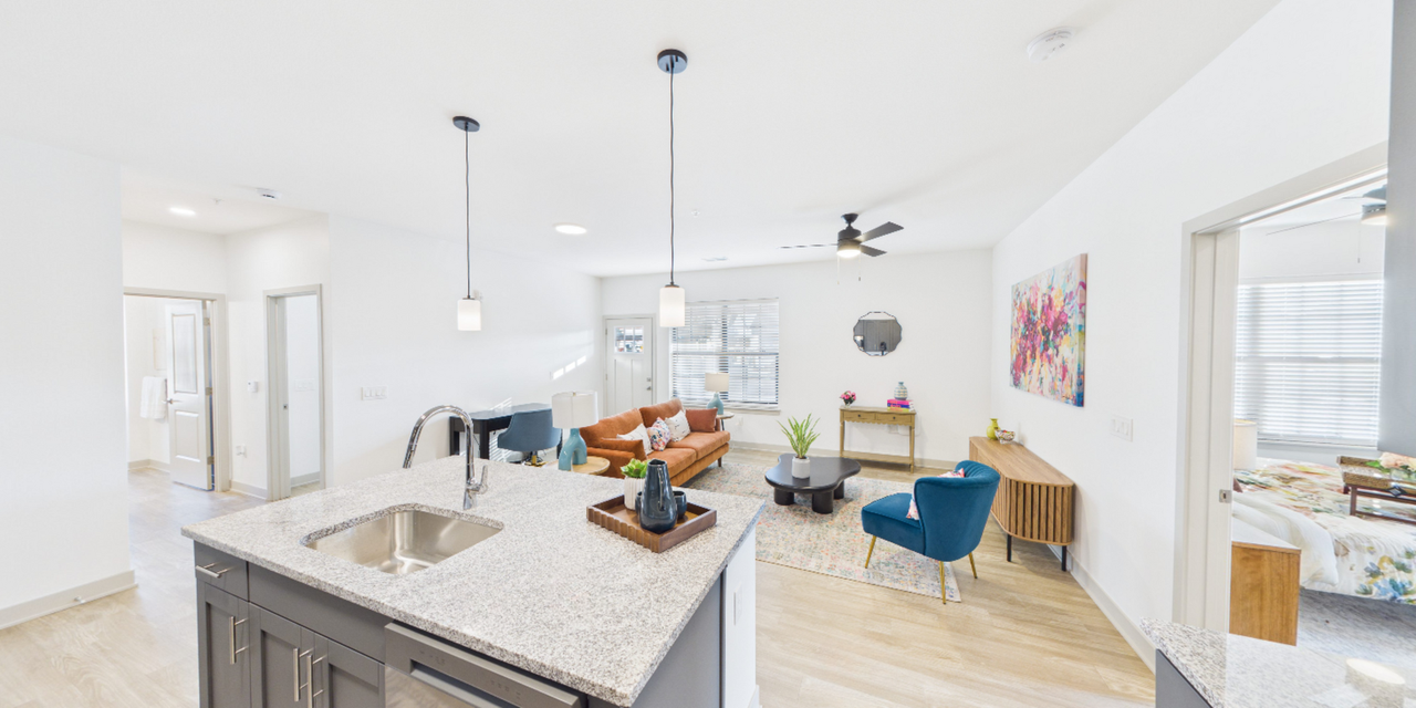 Kensington Gardens - Photo 7 of 7