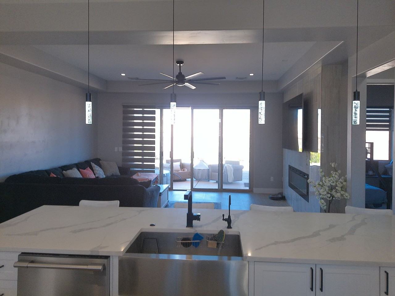 4779 Diana Avenue - Photo 7 of 35