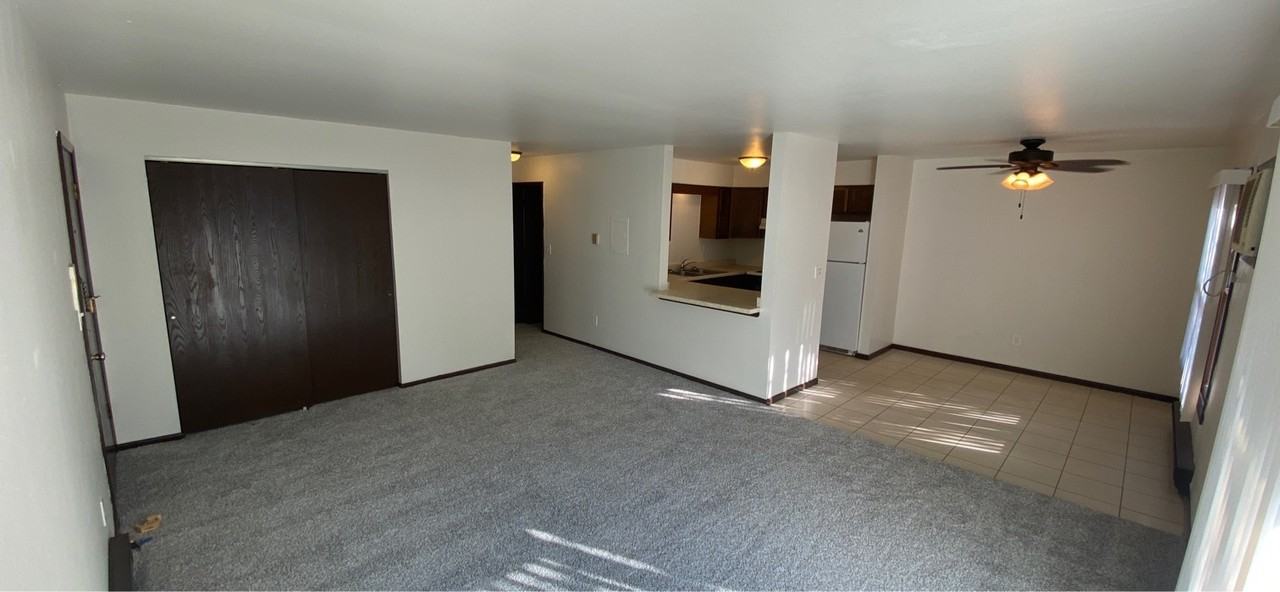 CENTENNIAL 4327 - Photo 2 of 8