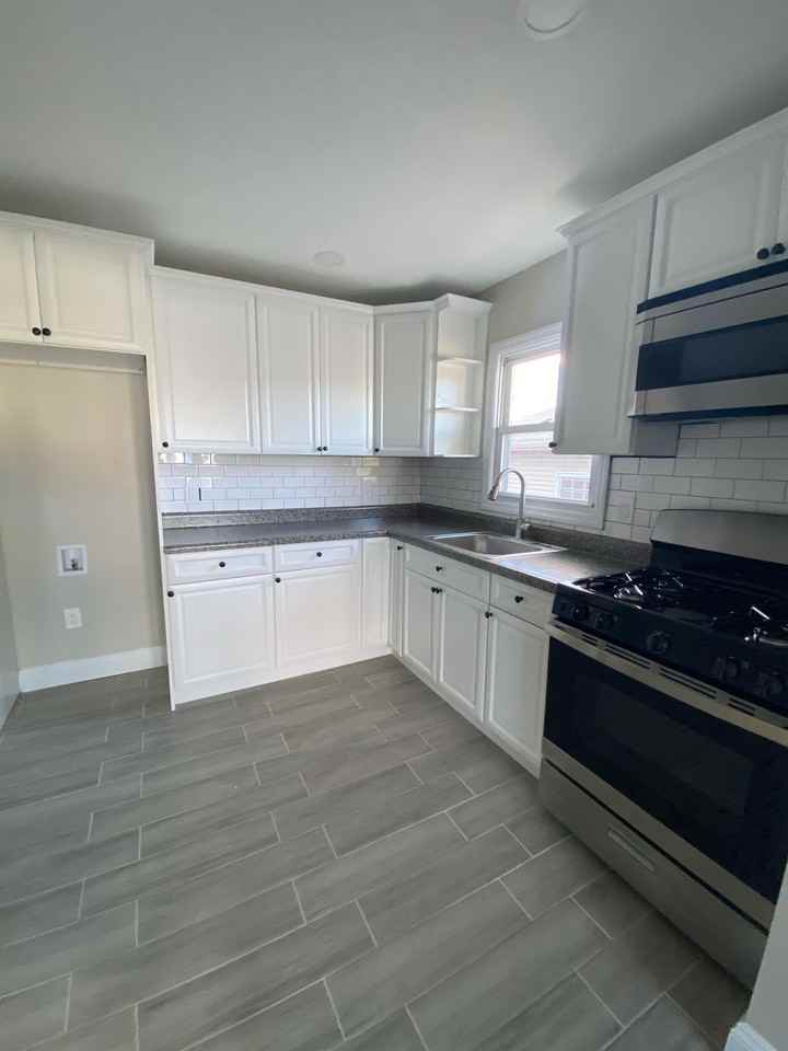 232 Delaware Street - Photo 7 of 20