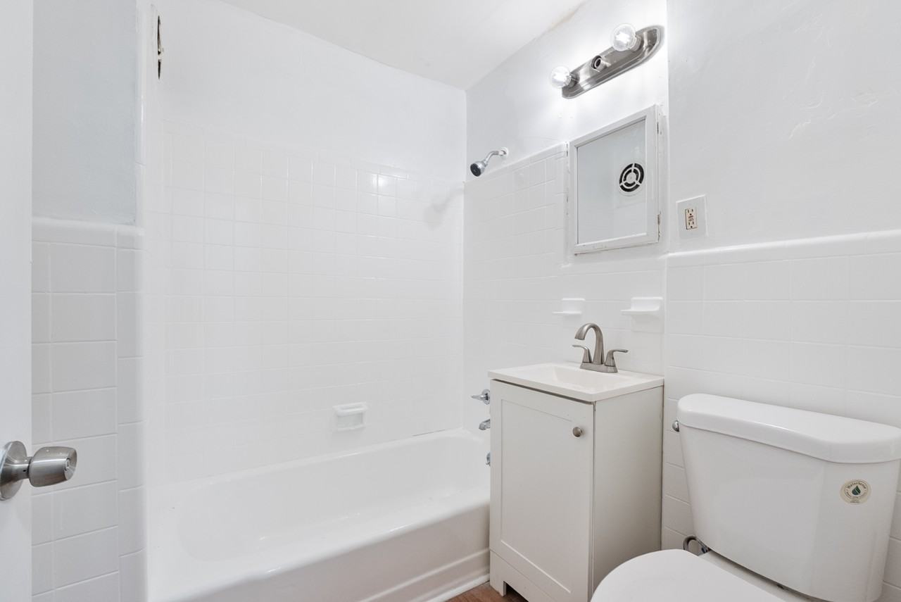 2020 Woodlynne Avenue - Photo 6 of 6